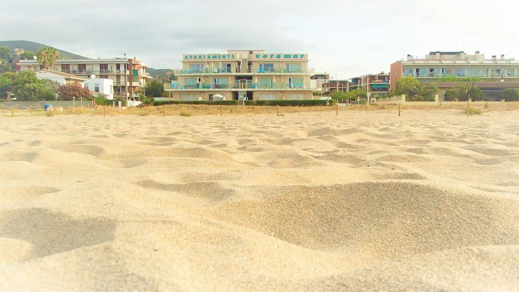 Apartamentos Voramar Castelldefels Exterior foto