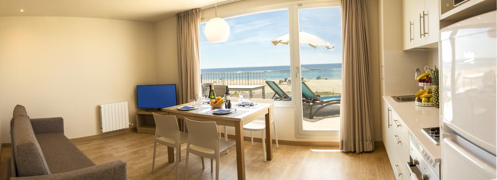 Apartamentos Voramar Castelldefels Exterior foto